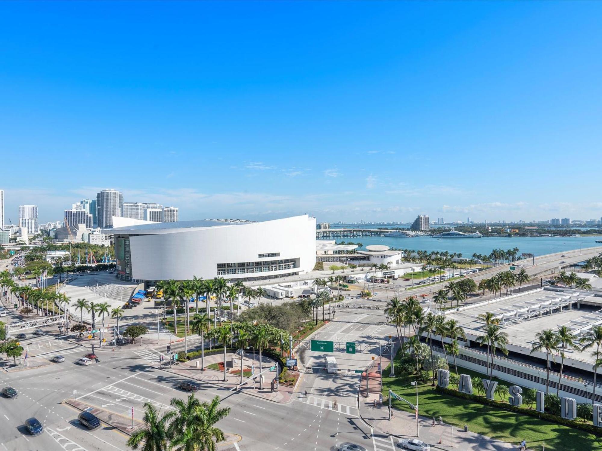 Apartment Mvr - Downtown Luxury - Bayfront Park Next Door *